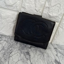 Excellent condition CHANEL Lambskin W Hook Bi fold Wallet Mini Wallet Black