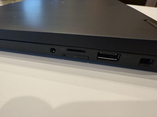 Dell Latitude 7390 13" Laptop i7-8650U 1,9GHz 256GB SSD 16GB RAM Win11 Exc Batt - Zdjęcie 6 z 15