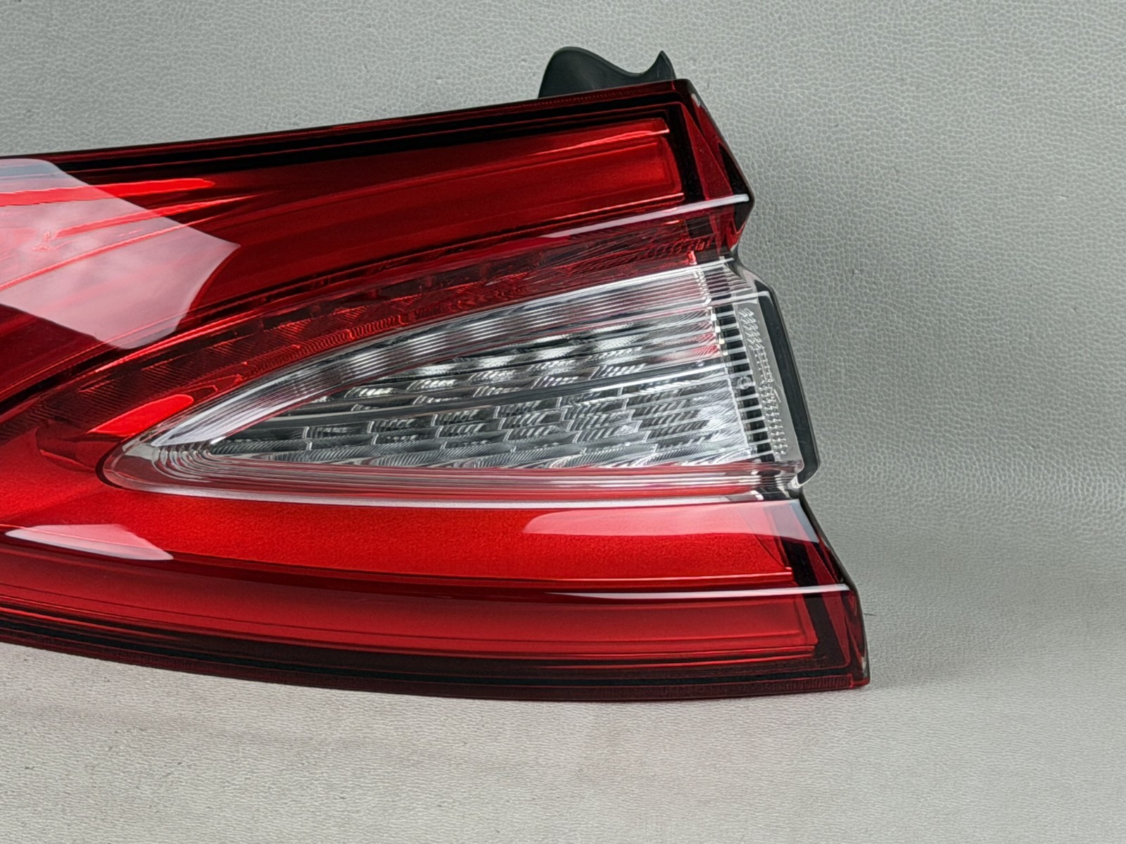 Maserati Levante 2017-2020 Left Outer Tail light