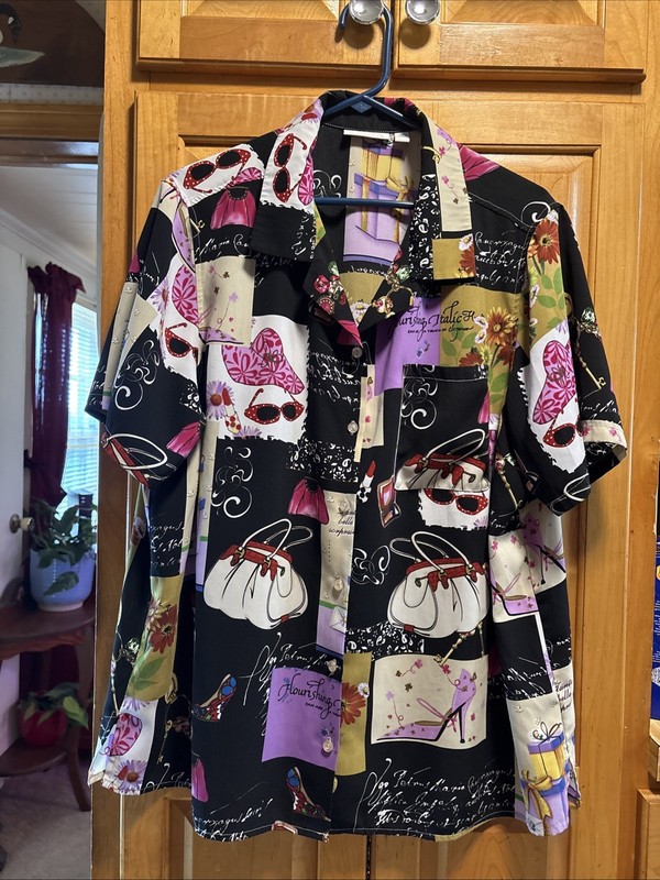 Women’s Susan Graver Plus Size Multi Colored 1X Short Sleeve Button up Collared