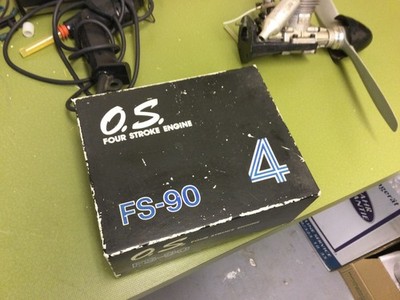 Motor für Modellflugzeug OS,FS -90,4 T