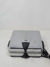 Universal 3805 Ever-Bright Art Deco 1970's Waffle Iron-Made In Canada