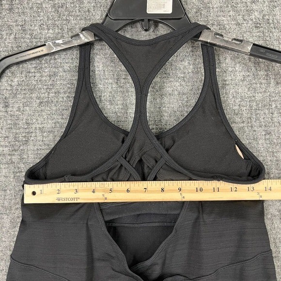Athleta Racerback Performance Tank Small Built In… - image 9