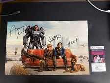 Ella Purnell, Walton Goggins, Aaron Moten Signed 11x17 Fallout Cast Photo - JSA