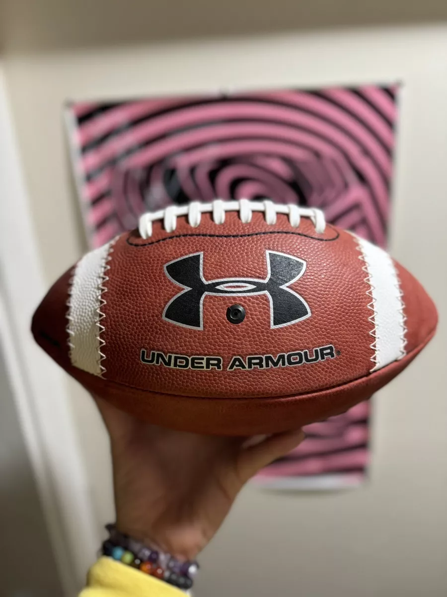 Under armour hotsell 695 football
