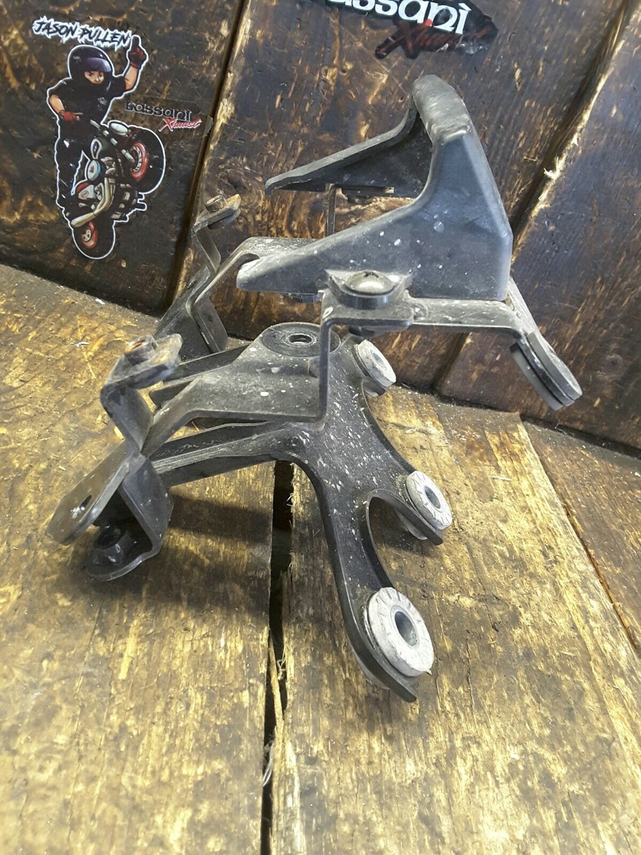 1995 95 Kawasaki Ninja ZX600E ZX600 REAR BRAKE LIGHT MOUNT