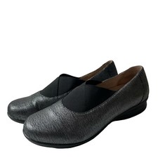 Dansko woman  s Ann Metallic Round Toe Slip On Shoes size US 7.5/EU 38