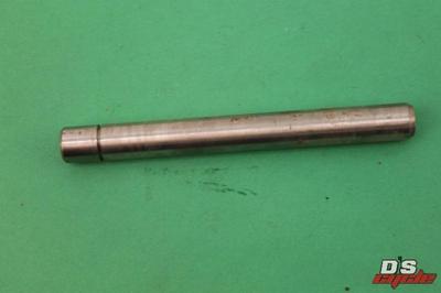 NOS Kawasaki Shift Rod F9 350 1972-75 PART# 13209-009