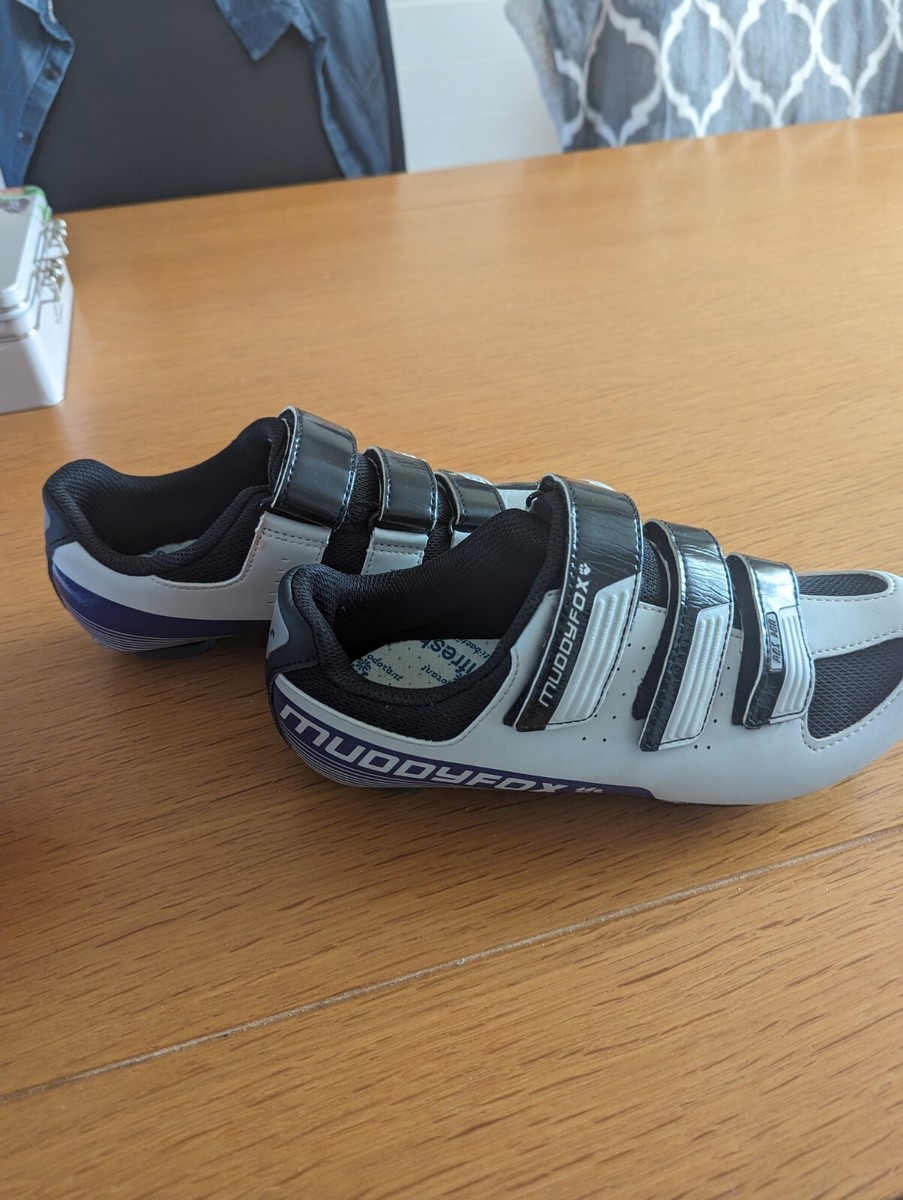 muddy fox cycling shoes UK