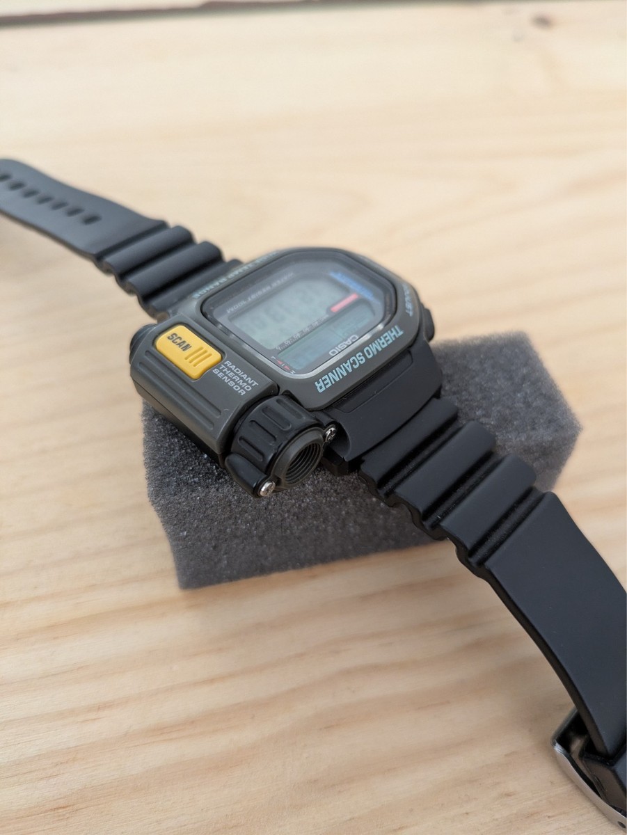 CASIO PRO TREK TSR-100 Vintage 1994 Quartz Digital Thermoscanner