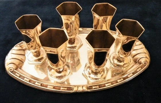 Joli ancien Service à VODKA , LIQUEUR .Plateau et 6 verres Métal argenté - Photo 3/4