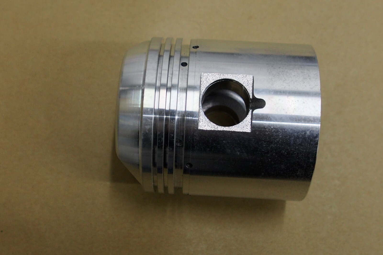 TRIUMPH PRE UNIT 500 TIGER 100 T100 PISTONS CP161 70 3615 0 020 O SIZE triumph-pre-unit-500-tiger-100-t100-pistons-cp161-70-3615-0-020-o-size