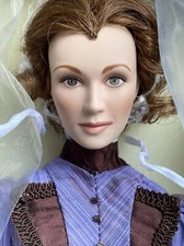 Tonner JANE SEYMOUR VICTORIAN JANE 14" PORCELAIN DOLL Limited Edition 500 NRFB