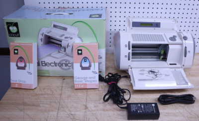 Cricut クラフト自動カッター 楽天市場】【国内正規品】Cricut Maker 3 (クリカット メーカー3