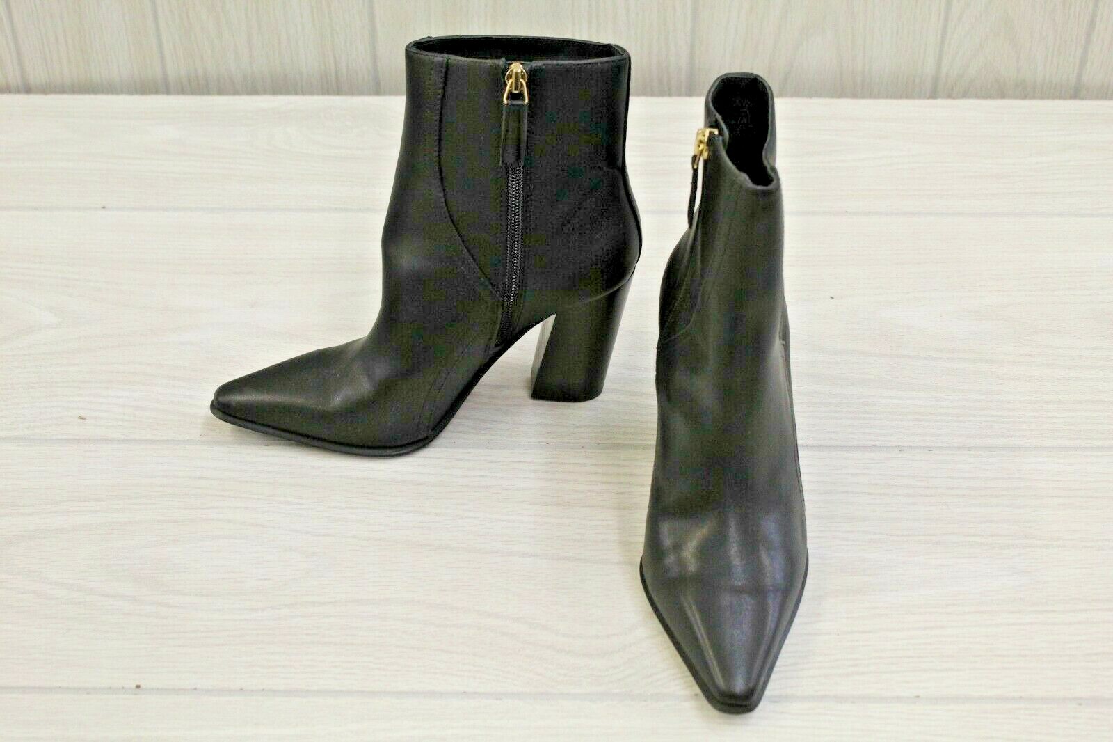 Jlo Jennifer Lopez Dorindah Bootie | Women's | Black | Size 6.5 | Boots | Block | Bootie | Cowboy \u0026 Western