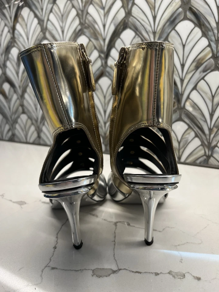 Sandalias Kenneth Cole plateadas gladiador Foto 2 de 4