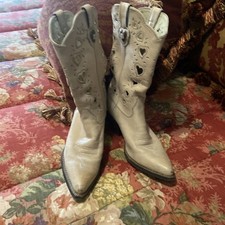 Durango Crush Women  s Boots. Size 7.5. Excellent Condition.