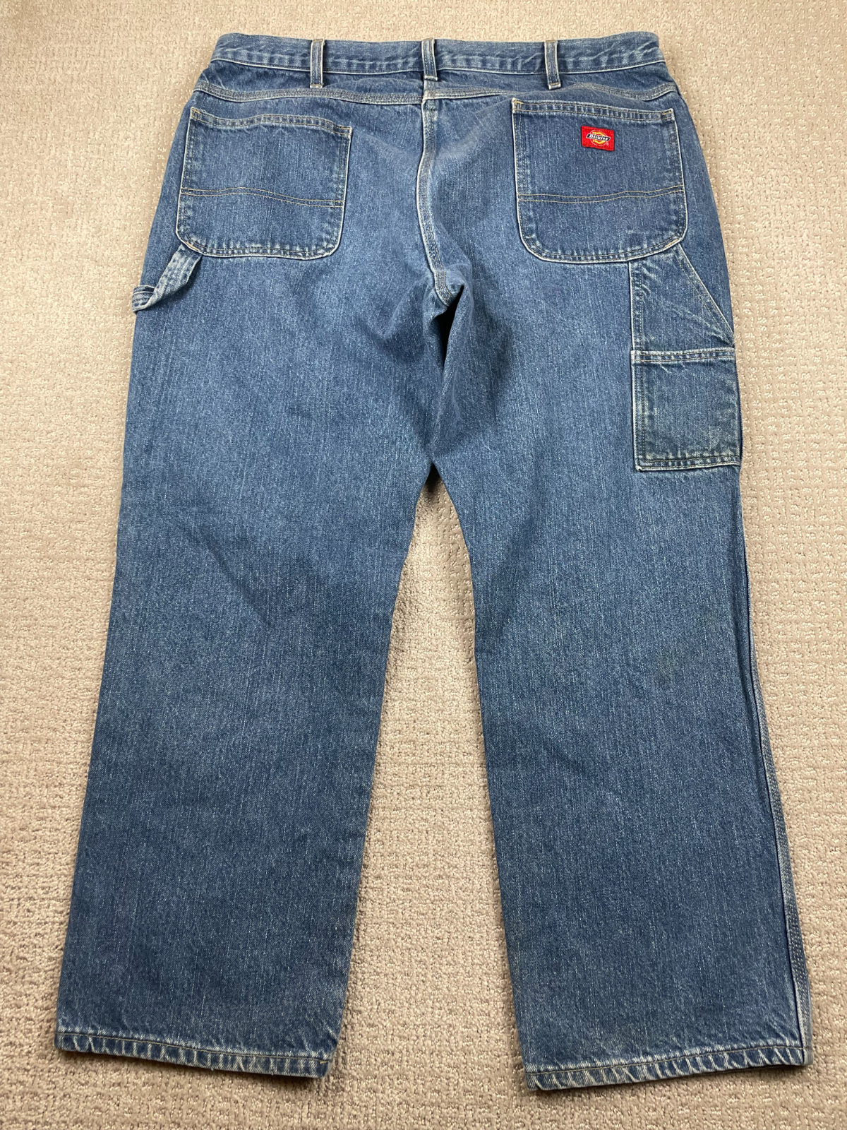 Dickies Jeans Mens Size 40x30 Medium Wash Denim Carpenter Relaxed Straight Leg