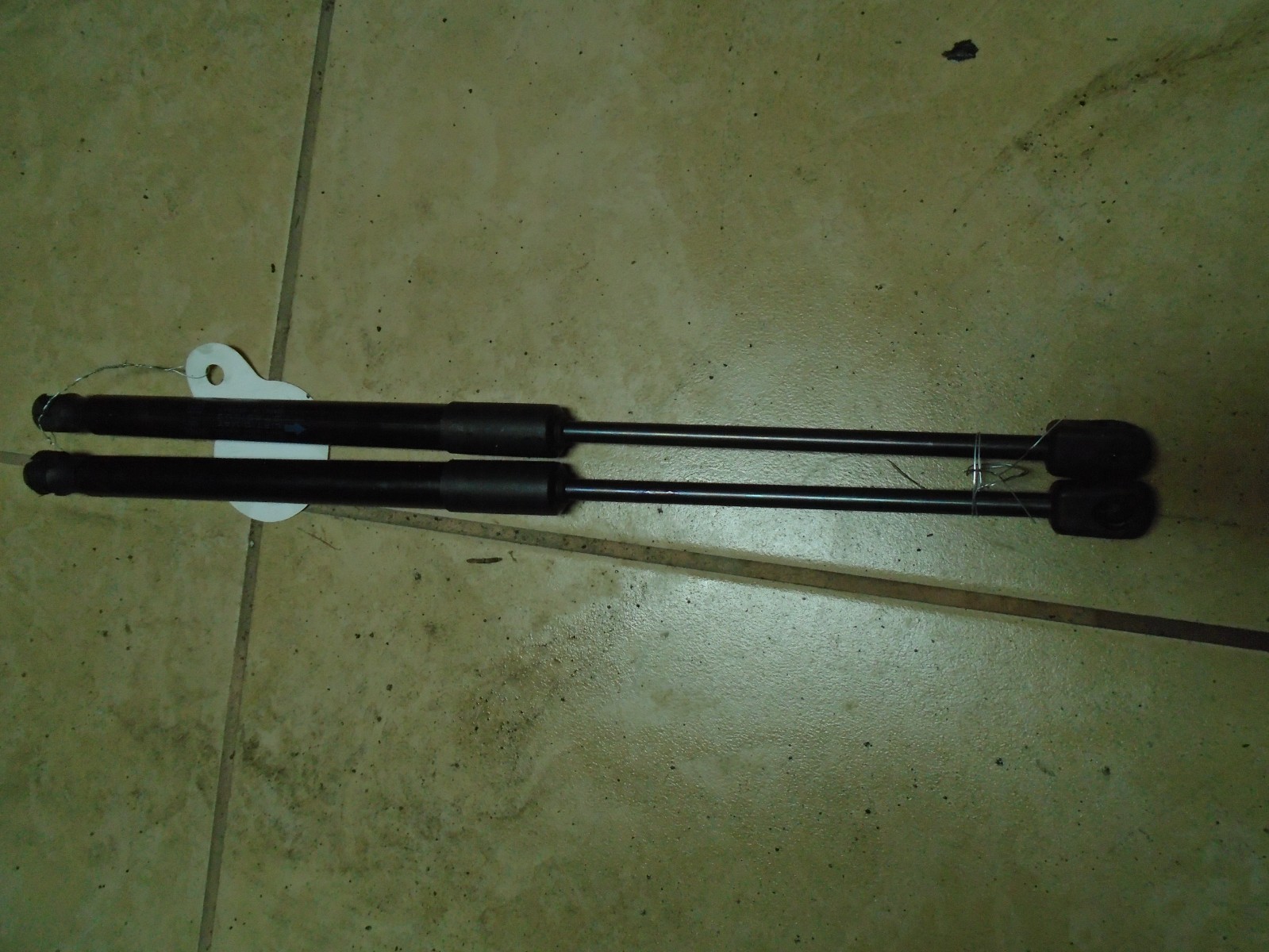 2014 - 2024 MASERATI GHIBLI FRONT HOOD LEFT SHOCK LIFT SUPPORT OEM 670008872