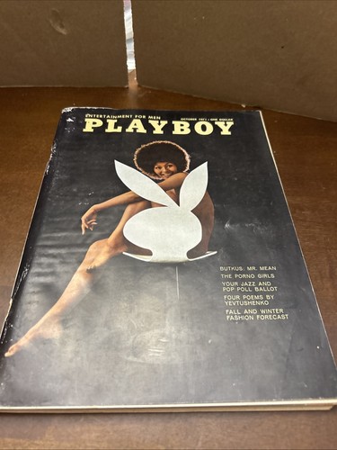 Darine Stern Vintage Playboy Magazine Oct 1971 1st African/American Bunny