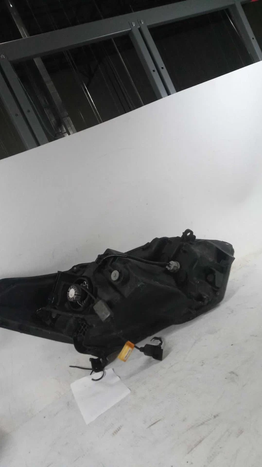 Conjunto de faros izquierdos usados se adapta a: Honda Hr-v 2017 grado B izquierdo Foto 2 de 4