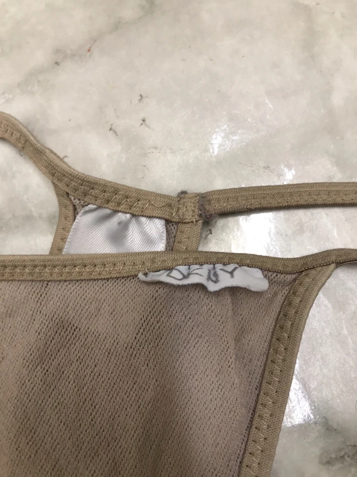 Tanga DKNY de colección Tanga en V Malla Suave Panty Marrón Ropa Interior Talla Mediana Raro Foto 4 de 4