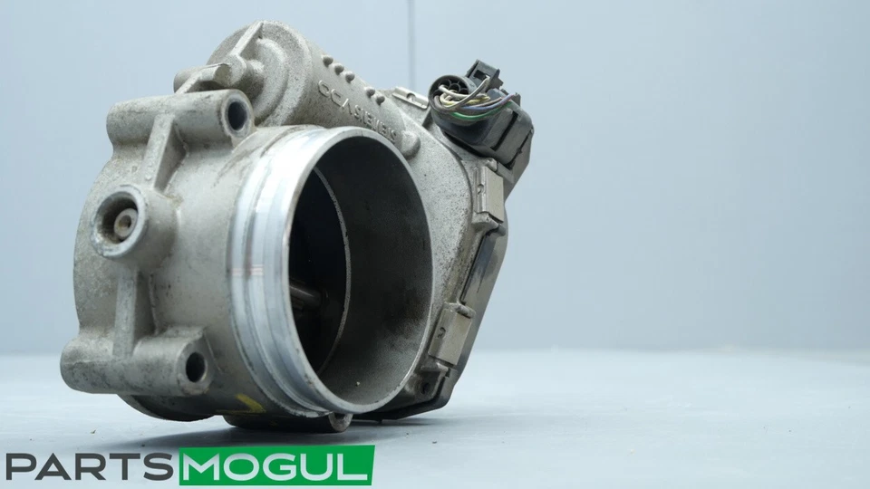 Conjunto de carrocería de válvula de acelerador del motor Audi A6 A5 2009-2011 OEM 06E133062C Foto 3 de 4