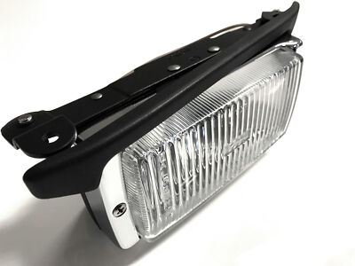 Mercedes SL SLC W107 fog light left complete with lens clear New