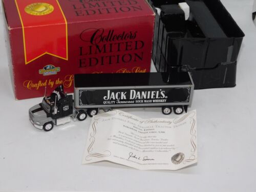 Matchbox Sammlerstücke #DYM36097 Jack Daniels Ford Aeromax Traktor Anhänger mit COA - Bild 1 von 3