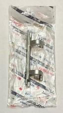 FISHER & PAYKEL WASHING MACHINE DOOR HINGE WH70F60W2 FP AA 98710