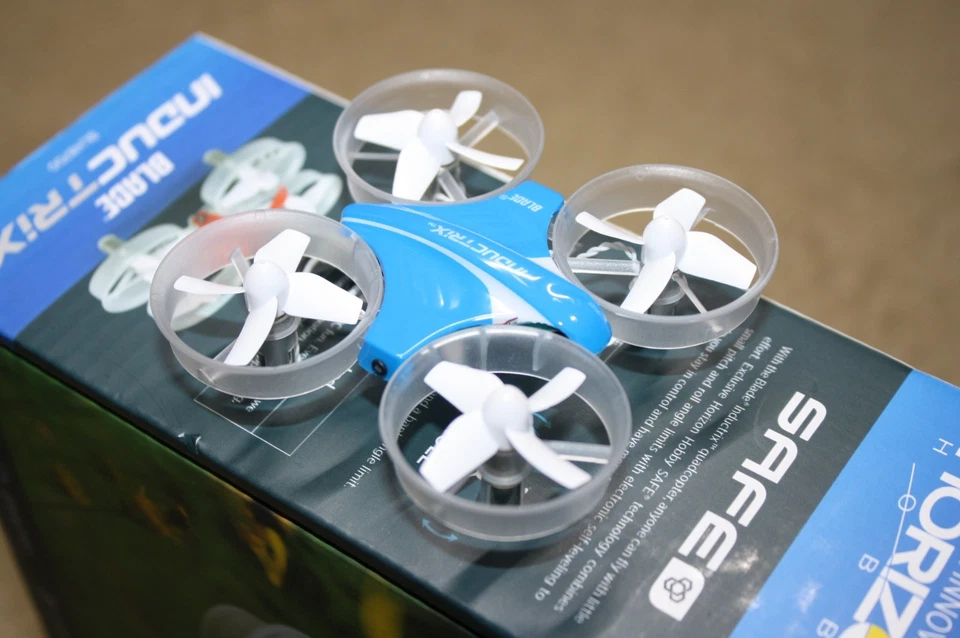 Horizon Blade Inductrix Micro Drone Quadcopter BLH8700 - Image 4 of 4