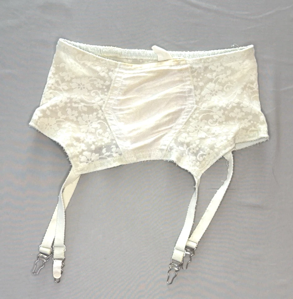 Vintage 1950's Lot of 2 Women's Ivory Stretch Lace Garter Belts 24" - Image 2 of 4