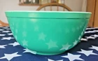 PYREX Primary Colors GREEN 2.5 Qt #403 Mixing Nesting Bowl