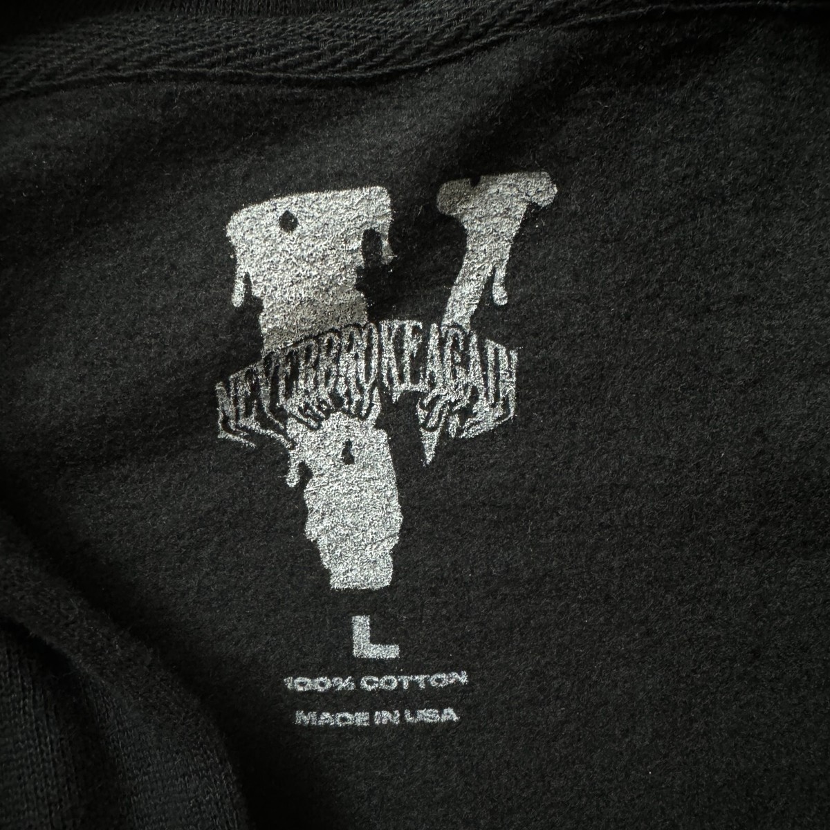 トップス VLONE X NEVER BROKE AGAIN EYES HOODIE Buy Vlone x Never Broke Again Eyes Hoodie 'Black' - 1020