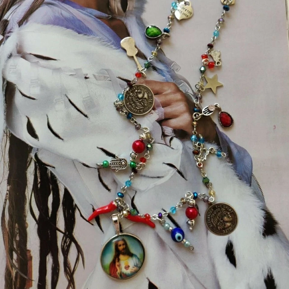 Collana rosario cristalli coloratia Sacro Cuore di Gesù 21 ciondoli - Immagine 3 di 4