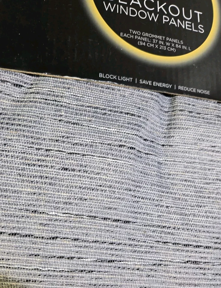 NUEVO Eclipse Black Out Reducir Ruido Ojal Gris/Negro 37x84 Cada Panel Juego de 2  Foto 3 de 4