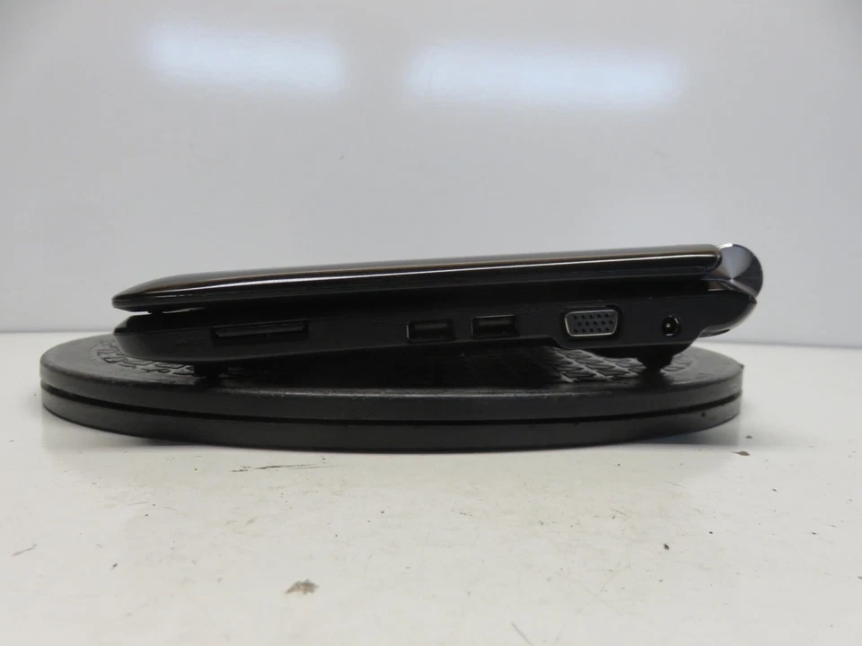 Asus EEE PC 1000HA Intel Atom N270 1,6 GHz 1 GB SIN DISCO DURO sin batería Foto 4 de 4