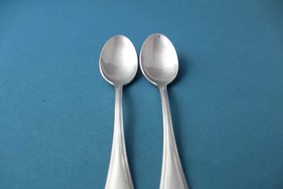 2 cucharaditas toalla CUENTAS ANTIGUAS satinado 18/8 acero inoxidable Alemania 6 1/4" Foto 3 de 4