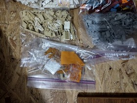 LEGO CREATOR: Volkswagen T1 Camper Van (10220) RETIRED - Used - 100% Complete