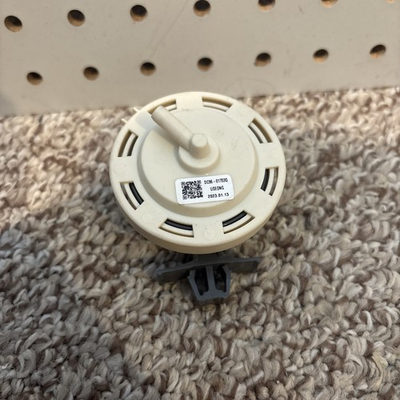 #ad OEM Genuine Samsung Washer Water Level Pressure Switch Part #DC96 01703Q $11.99