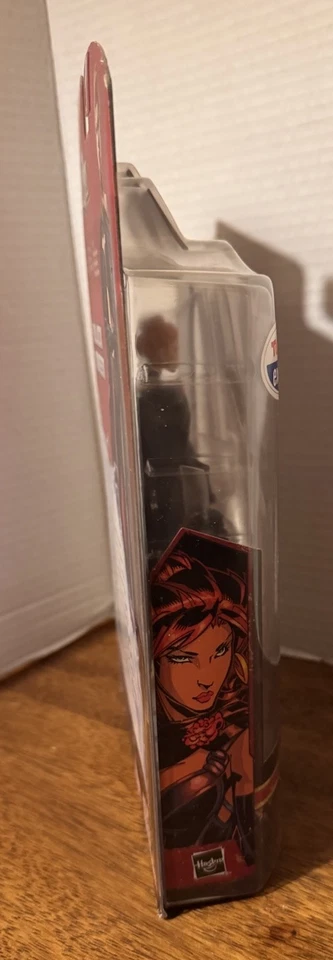 Hasbro Marvel Legends Black Queen 2007 Toys R Us Exclusive 6" Action Figure New - Image 4 of 4