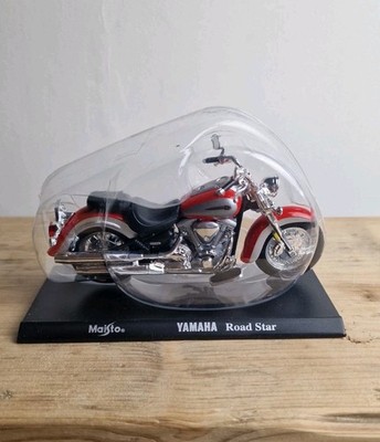 Yamaha Road Star Silverado 2001 - rot Maßstab 1:18 Motorrad