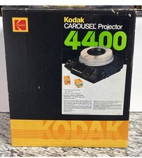 Kodak Carousel 4400 Slide Projector W/ Wired Remote