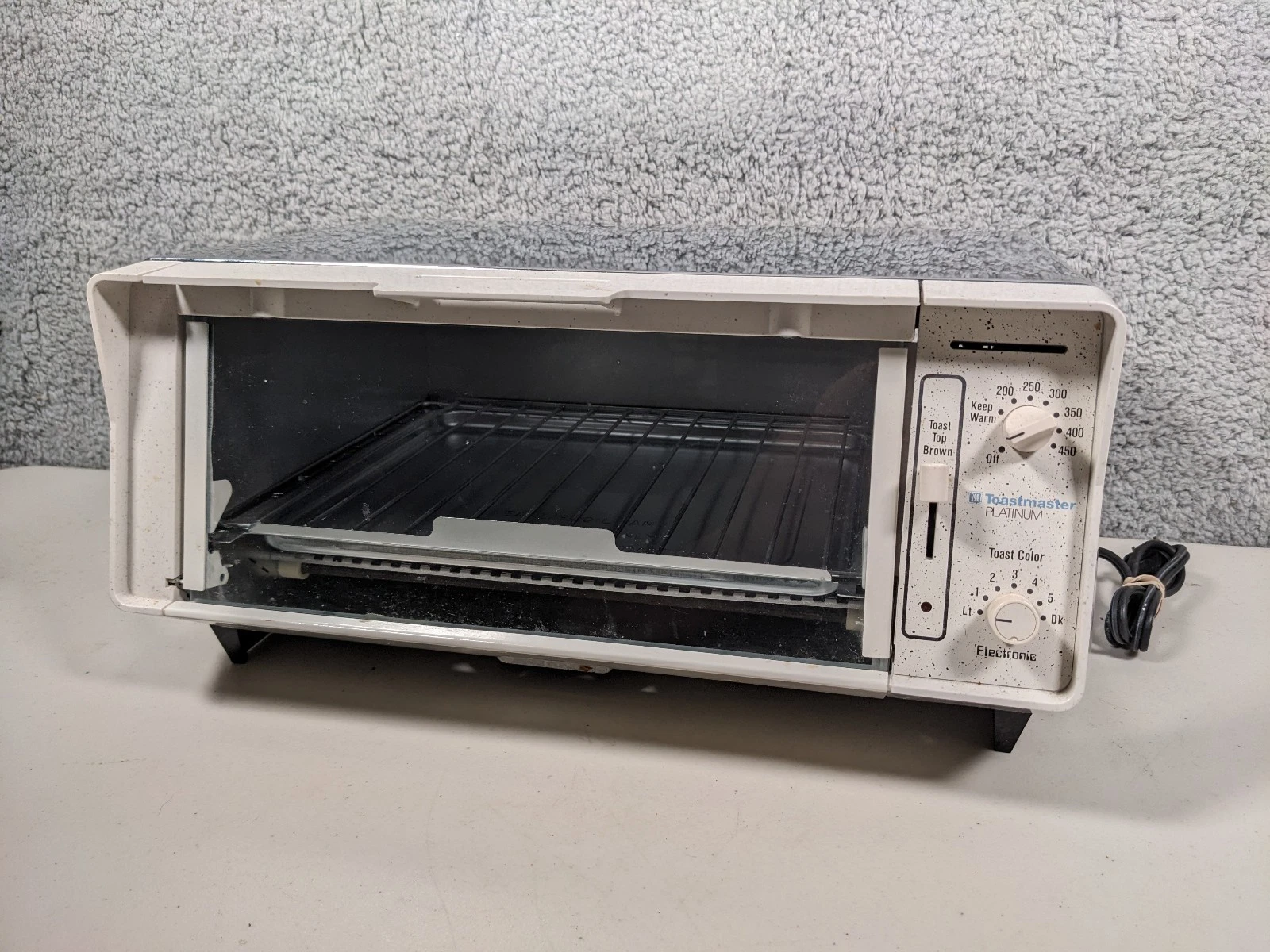 Toastmaster Platinum Toaster Oven Broiler Model 318V Tested
Opens in a new window or tab