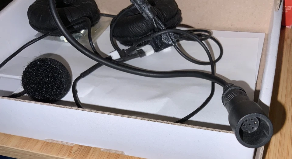 IMC Motorcom HS-H110P Headset For Harley Davidson Classic / Missing Connector - Image 4 of 4