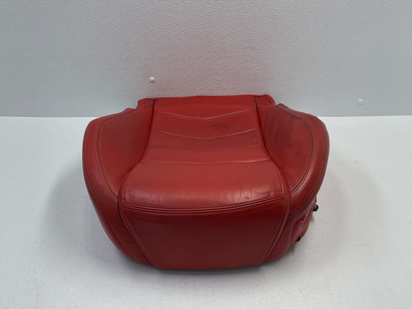 13 14 Maserati Granturismo M145 Front Left Seat Lower Cushion Red 1458 OEM