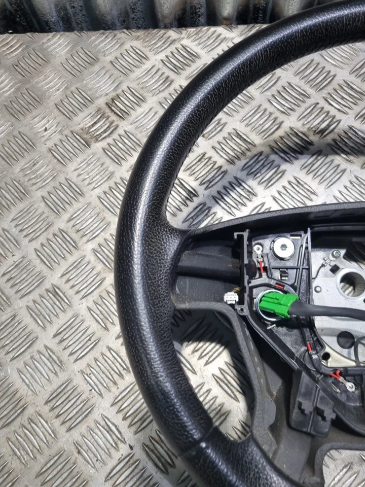 Volvo Xc90 Mk1 Station Wagon 2011-2014 Volante - Immagine 4 di 4