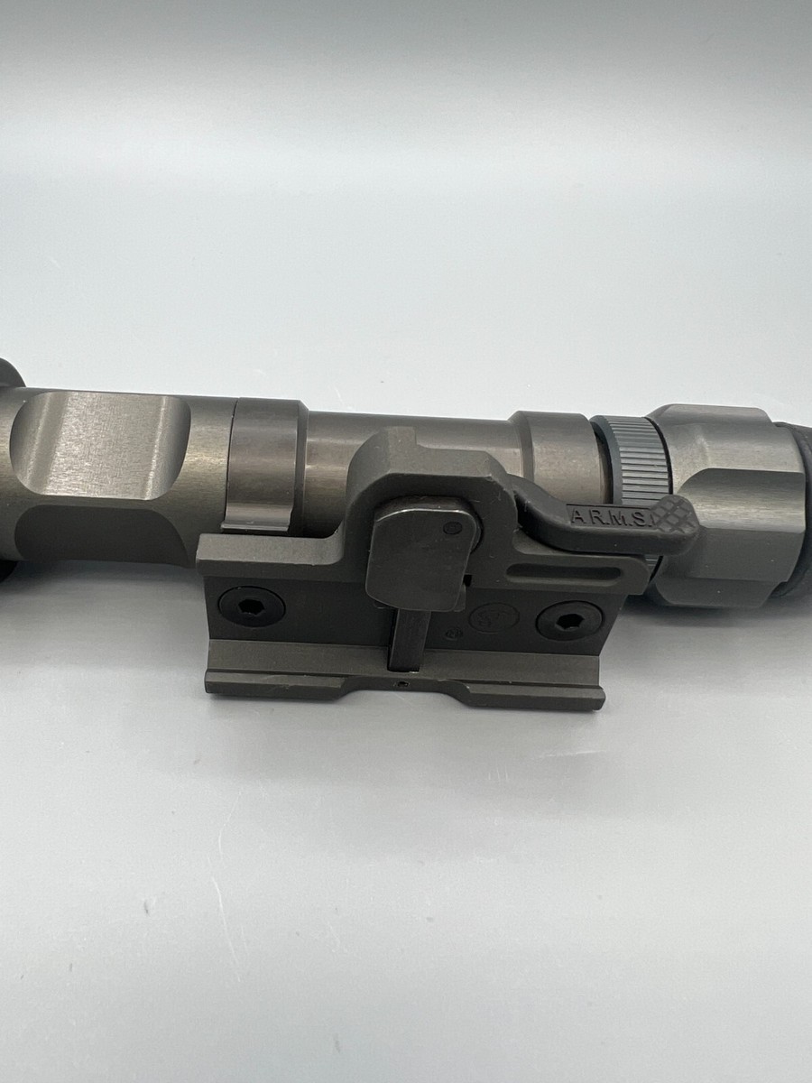 SureFire Millenmium Tactic Light for MK18 Built ARMS 17 Tri SureFire Millenmium Tactic Light for MK18 Built ARMS 17 Tri