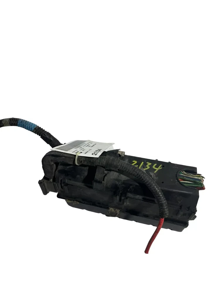 02 03 04 Caja de fusibles motor FORD TAURUS Foto 4 de 4