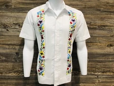 Mens White Guayabera Wedding Shirt Colorful Flower Embroidery Short Sleeve